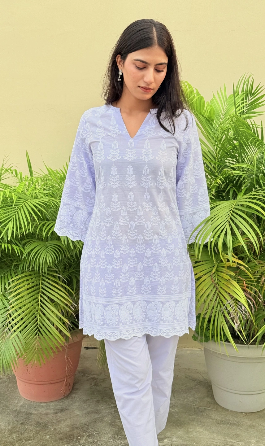 Lilac Elegance Embroidered Cotton Kurti - Image 5