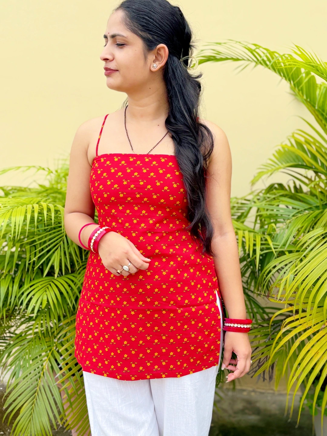Gulnaar Red Floral Strappy Back-Tie Kurti - Image 3